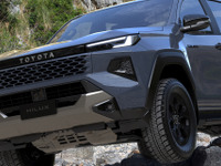 「カッコ良すぎて気絶しかけた」トヨタ『ハイラックス』新型発表に歓喜の声、日本発売にも「素晴らしい！」 画像