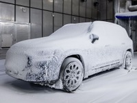 メルセデスベンツの小型SUV『GLB』次期型、プロトタイプの写真…内装は完全公開 画像