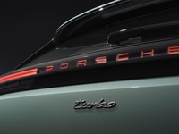 「馬力単価激安」ポルシェの『カイエン』新型がフルEVに！「はえぇぞコイツ！！」と性能に驚きの声 画像