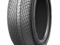 メルセデスベンツEクラス、横浜ゴムの冬タイヤ「ADVAN WINTER V907」をアフターパーツ専用タイヤに選定 画像