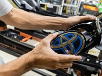 自動車8社の10月世界生産、トヨタ過去最高、ホンダ・スバルは大幅減［新聞ウォッチ］ 画像