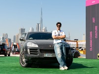 27万6000km走行の初代ポルシェ『カイエン』、28か国を4か月で走破…耐久性を実証 画像