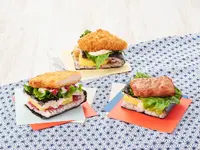 万博で22万食突破の「ワンハンドBENTO」、Japan Mobility Show Kansai 2025に登場…ほっかほっか亭が出展 画像