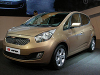 【フランクフルトモーターショー09】キアの小型MPV、ヴェンガがデビュー 画像