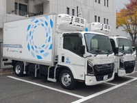 SGホールディングスの名糖運輸、バッテリー交換式EVトラックのファミマ配送実証に参画 画像