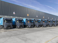 メルセデスベンツのEVトラック『eアクトロス600』、Amazonが200台以上導入…ドイツと英国 画像