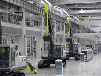 中国Zoomlion、トップクラスのスマートファクトリーと認定…6分に1台の掘削機がラインオフ 画像