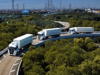 自動運転大型トラック量産へ、SANY×Pony.aiが第4世代モデル発表…1+4隊列走行で輸送コスト29%削減 画像