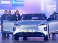 マレーシア初の国産EV、プロドゥア『QV-E』発表…航続445km 画像