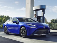 トヨタ株価が5日ぶりに反落、財務相の円安けん制発言を嫌気 画像