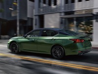 日産の最上位セダン『アルティマ』、ブラックアクセントのミッドナイトエディション追加…米2026年型 画像