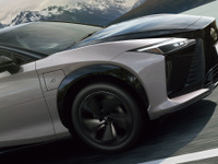 「サプライズ発表だと!?」新型レクサス『RZ』、「F SPORT」登場に驚きの声 画像