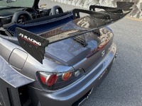 全幅1800mmの超ワイドサイズ！ ホンダ『S2000』用ドライカーボン製GTウイングが発売 画像