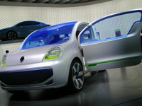【フランクフルトモーターショー09】ルノーカングーにEV…フルラインEVメーカーへ 画像
