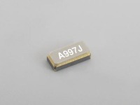 125度でも動作が可能な音叉型水晶振動子　エプソントヨコムが開発 画像