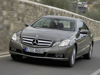 メルセデスベンツ、E250 CGI セダン&クーペ日本発売…セダンは輸入ガソリン車で初のエコカー減税も 画像
