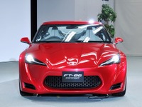 【東京モーターショー09】トヨタ FT-86…ドライバー主体のスポーツカー 画像