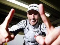 【F1ブラジルGP】バトンがワールドチャンピオンシップを獲得 画像