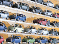 “VOLKSWAGEN DESIGN”に子供向けウェア等26アイテムを新たに追加 画像