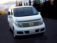 おめでとう日産『エルグランド』…累計販売25万台で特別仕様車 画像