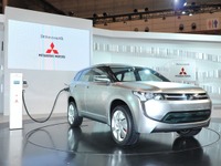 【東京モーターショー09】三菱、モータースポーツどうするの？ 画像