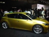 【東京モーターショー09】レクサス LF-Ch の面のクオリティ 画像