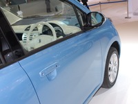 【東京モーターショー09】スズキ アルト…シンボリックでフレンドリーな車内 画像