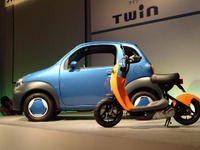 スズキ『チョイノリ』---重量＝価格を証明、39kg＝5万9800円 画像