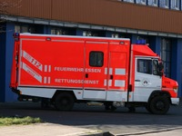 世界のはたらくじどうしゃ写真蔵…勤労感謝の日　いたたたあッ 画像