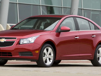 【ロサンゼルスモーターショー09】シボレー クルーズ 新型発表…日本車キラー 画像