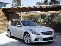 【ロサンゼルスモーターショー 09】日産 スカイライン、イメージ一新 画像