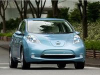 資生堂、営業車に日産 リーフ を導入へ 画像