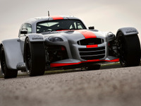 ドンカーブート、ドバイ24時間耐久レース参戦へ 画像