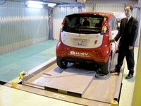 EVの充電が可能な立体駐車場 三菱重工パーキングが開発 画像