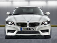 BMW Z4 のレース専用車を発表…480psV8 画像