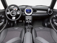 【アウディ A1 日本発表】ライバル MINI に対する優位点は 画像