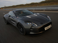 アストンマーチン One-77、354.86km/hを記録 画像