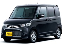 【東京オートサロン10】日産グループ、ブースでサーキットを再現 画像