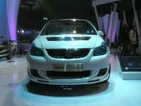 【デリーモーターショー10ライブラリー】スズキ SX4ハイブリッド 画像