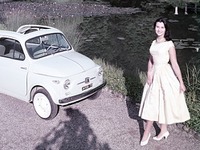 アメリカ復帰元年を祝う？ フィアットの懐メロCM 画像