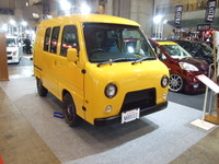【東京オートサロン10】“懐かしい新車”、スバル サンバー ベースで 画像
