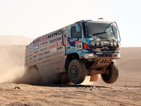 【ダカール10】日野、トラック部門市販車クラスで優勝 画像