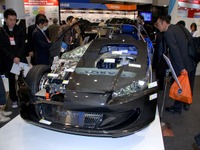 【カーエレ10】東レ、新デモカーで新素材をPR 画像