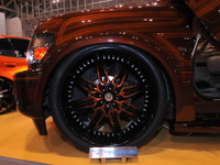 【東京オートサロン10ライブラリー】インフィニティ Pimp My QX…三栄書房J-LUG 画像