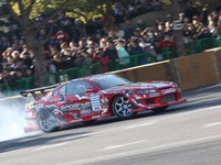【東京オートサロン10】恒例!! D1グランプリのKICK OFF DEMO RUN 画像