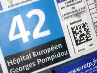 パリ交通公団、2次元バーコードでリアルタイム情報を提供 画像