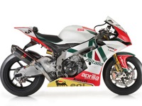 ［写真蔵］アプリリア・アリタリア・レーシング RSV4 画像
