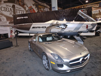 SLS AMG 仕様のパワーボート登場…8100万円 画像