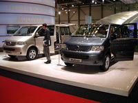【ジュネーブショー2003続報】『マルチバン』『トランスポーター』『トゥーラン』…VWはバンバンバンと 画像