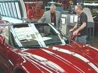 シボレー コルベット、前アメリカ陸軍トップへ納車 画像